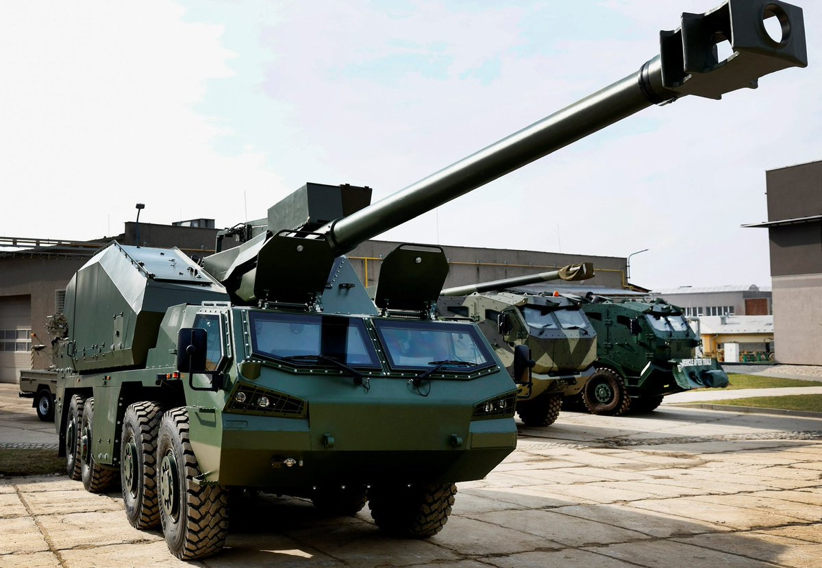 🇨🇿#Czechia: According to Denník N, the @excaliburarmycz will deliver more than 70 155mm/L45 DITA self-propelled howitzers to 🇦🇿#Azerbaijan. Deník N first reported this information in March, but now the alleged delivery of howitzers to Azerbaijan has been also confirmed by Slovak