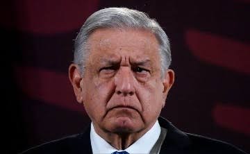 Hace mucho tiempo que López Obrador perdió los escrúpulos, la sensibilidad, el menor asomo de rectitud. Es un tipo desalmado, un monstruo vengativo e infame.

Es deleznable que utilice todo su poder para destruir a @amparocasar.

Ya enloqueció.