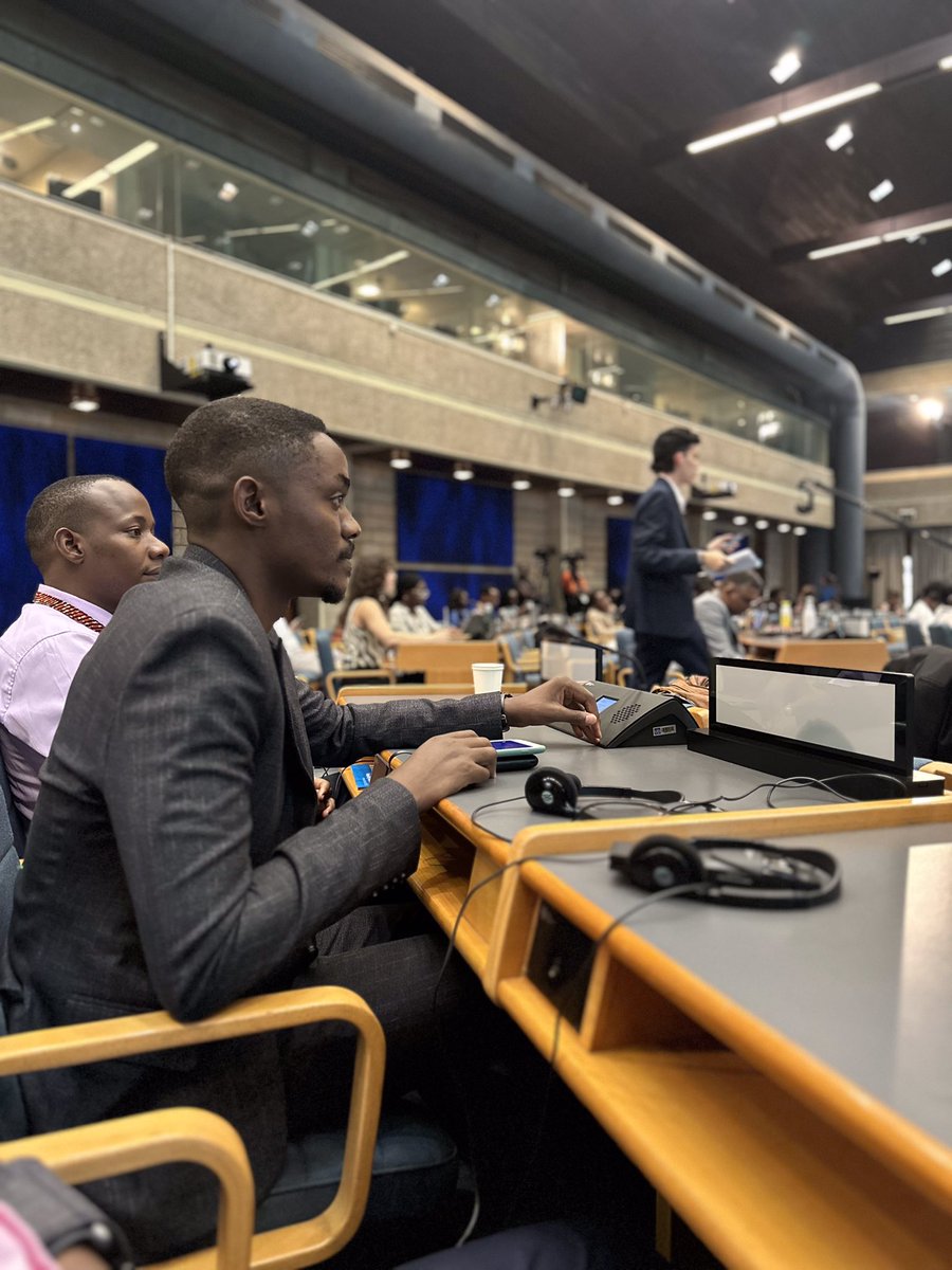 I got a lot of support from here to attain my position as part of junior negotiators for my country on adaptation @UNFCCC. I was also recognized as a Land Hero @UNCCD We need more environmental leaders more so in Africa Please support @CYE_BELIEVE 👇 gofund.me/0aecde4a