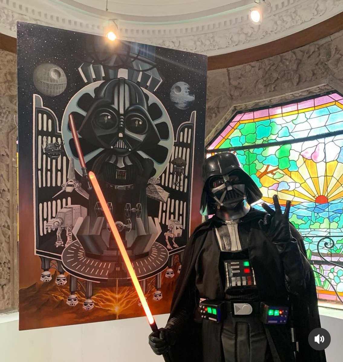 Darth Vader 2019 🎨 🖤
Óleo sobre tela 150x100cm 
🌟🌟🌟🌟🌟🌟🌟🌟🌟🌟
#Maythe4thBeWithYou
#Maythe4thBeWithYou2024
#starwars #starwarsday #starwarsfan #starwarsfanart #starwarsfigures #starwarstattoo #starwarsart #laguerradelasgalaxias