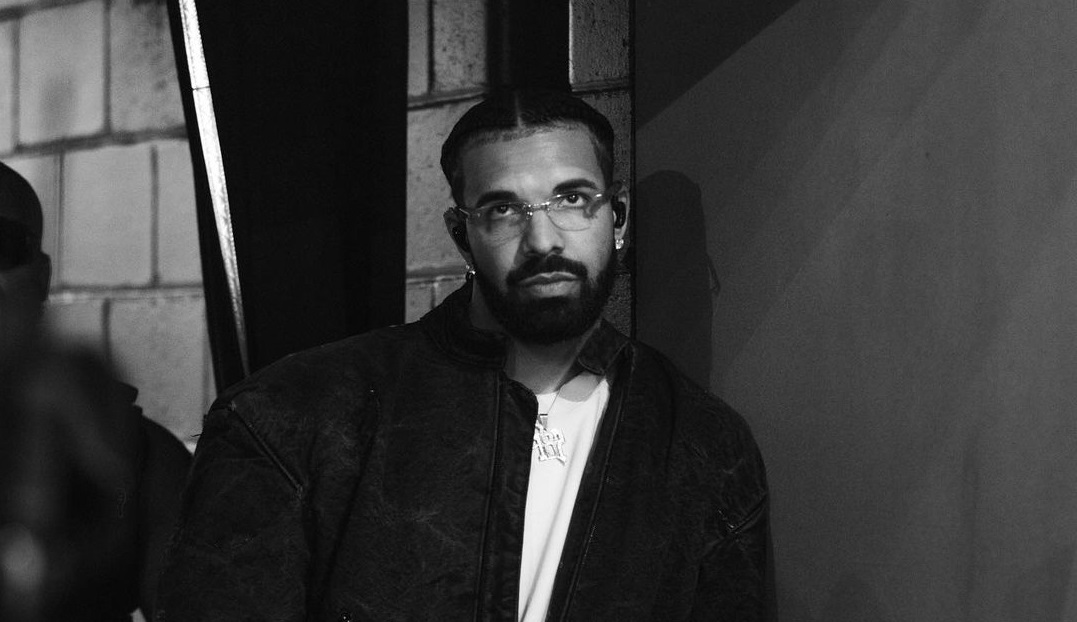 Drake Laughs Off Rumors of Hiding Another Child: ‘Send Her to Me’ ow.ly/gmWk105rPvO #WeGotUs