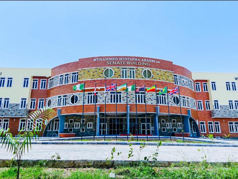 #kwasu unilorin students go think say na Dubai this building dae😂😂😂