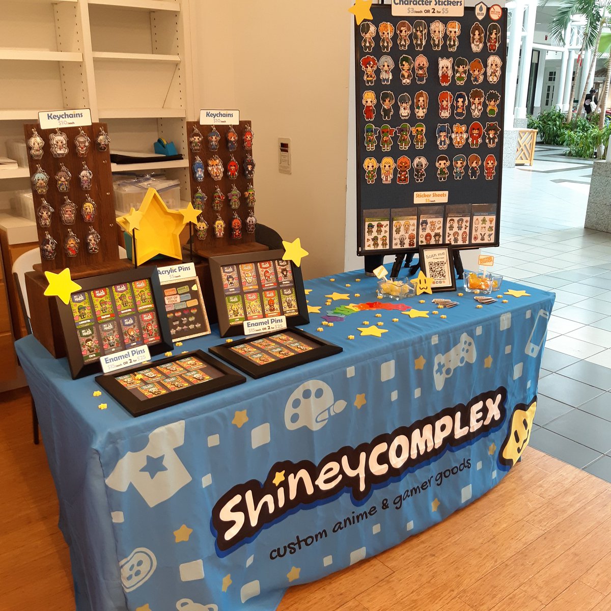 shineycomplex's tweet photo. Currently setup for Anime UwU at The Vista Mall in Lewisville, TX. Got new designs in for some recently released and even some older classic anime!

Anime UwU is a free, one-day convention and it's open until 6pm today.  If you're in the area, come and check us out! https://t.co/heW3eyXWE1