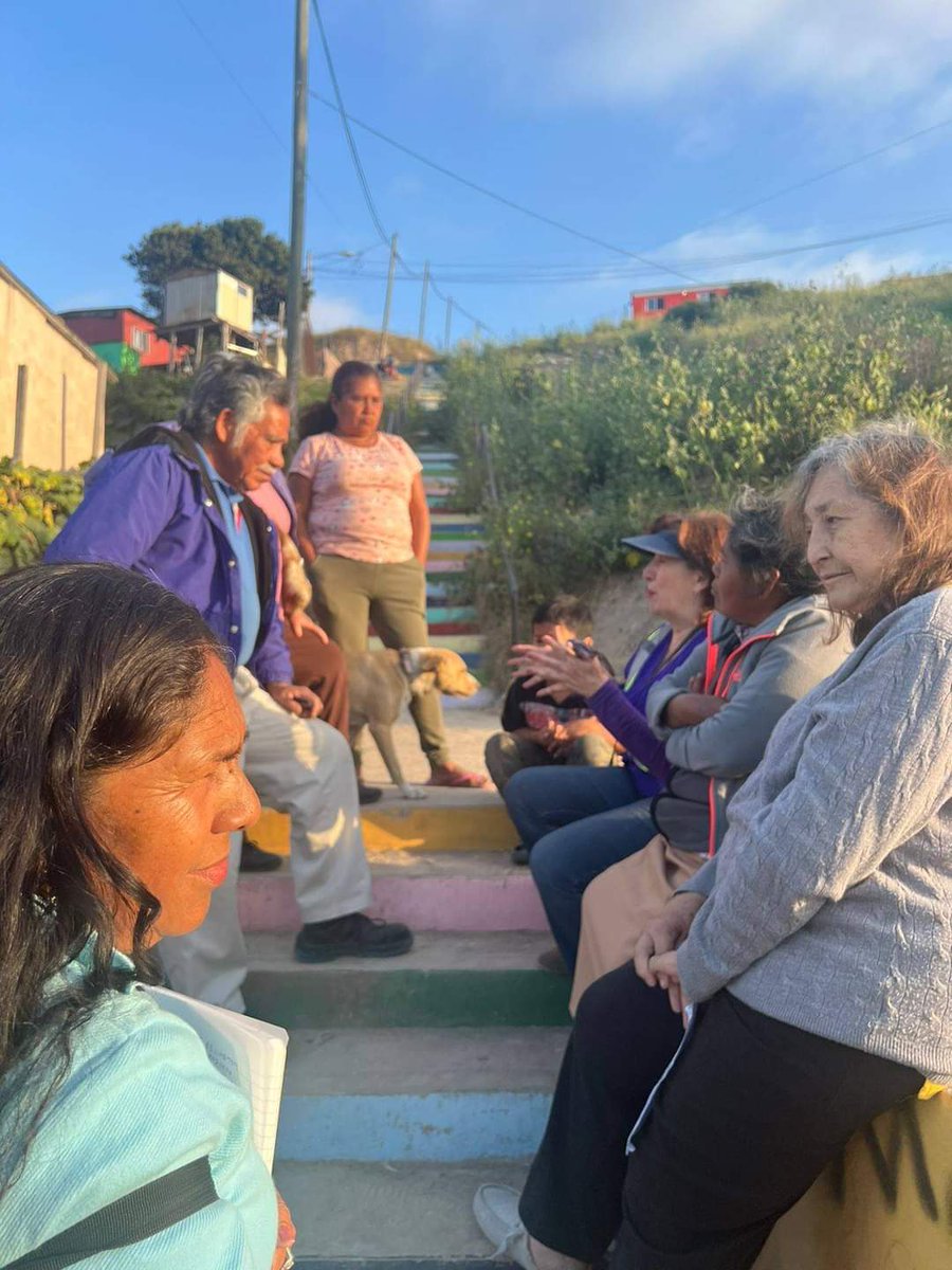 La confianza se gana y se refrenda en los hechos. Yo regreso a las colonias de #Rosarito para refrendar mi compromiso por servir. #MirnaPresidenta <a href="/PESNacionalMX/">Partido Encuentro Solidario</a> #VotaPes #EnaMorados #FelizSabado  <a href="/GilbertoCovelli/">Gilberto Covelli G.</a>