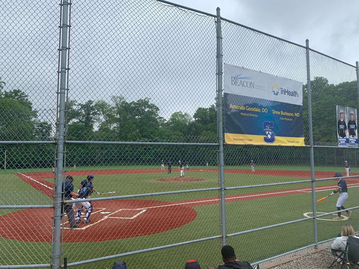 BASEBALL: After losing the last couple innings at Cincinnati Country Day last night due to rain, Yellowjackets endure a morning rain delay but are on the field now to face Summit Country Day today. #JacketUp