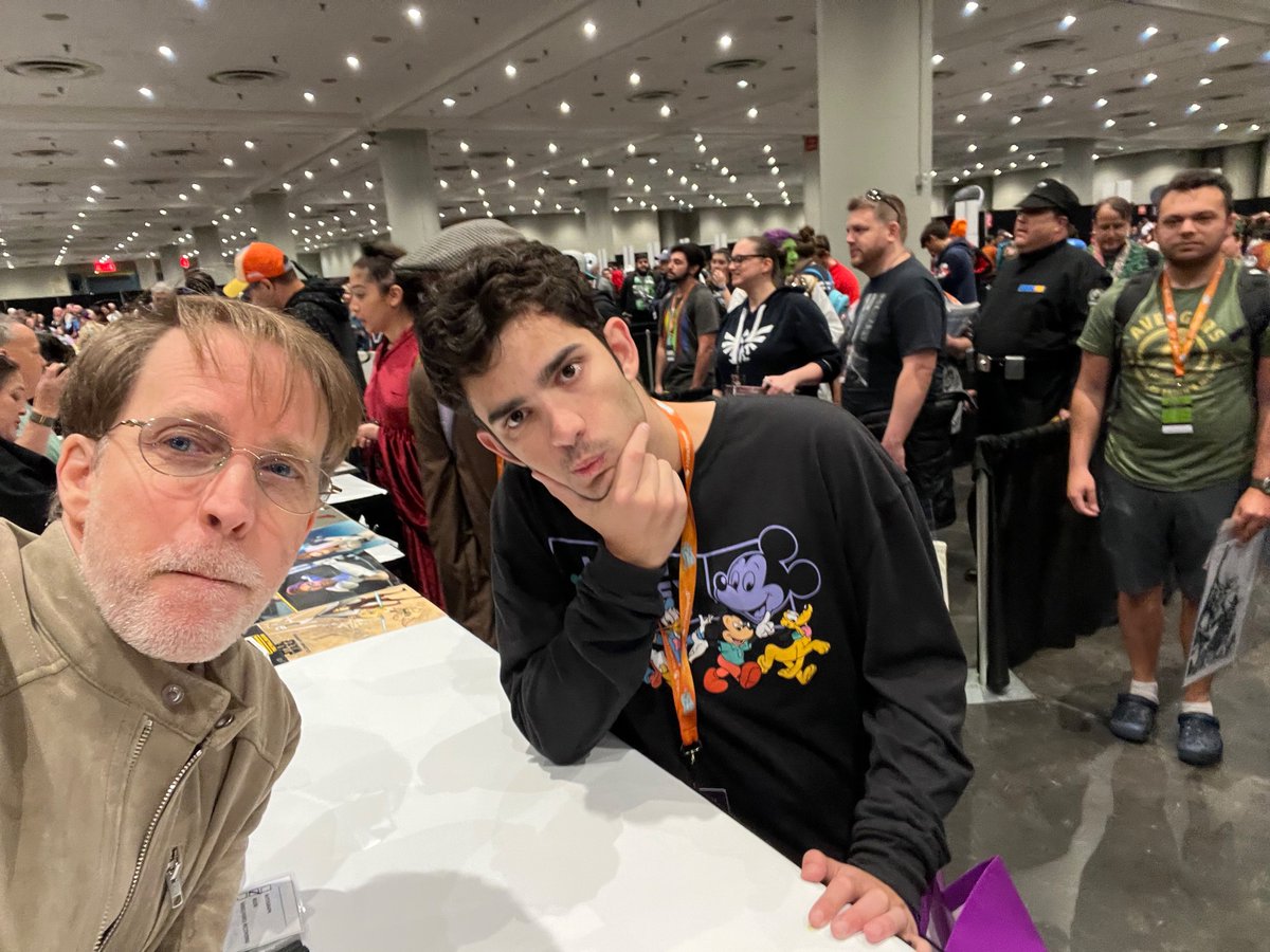It’s Star Wars Day! Here’s a throwback to the time I’ve met the amazing @JATactor back at NYCCC

He is such a nice guy and among some of my role models. May the force be with you. 

#StarWarsDay #CloneWars