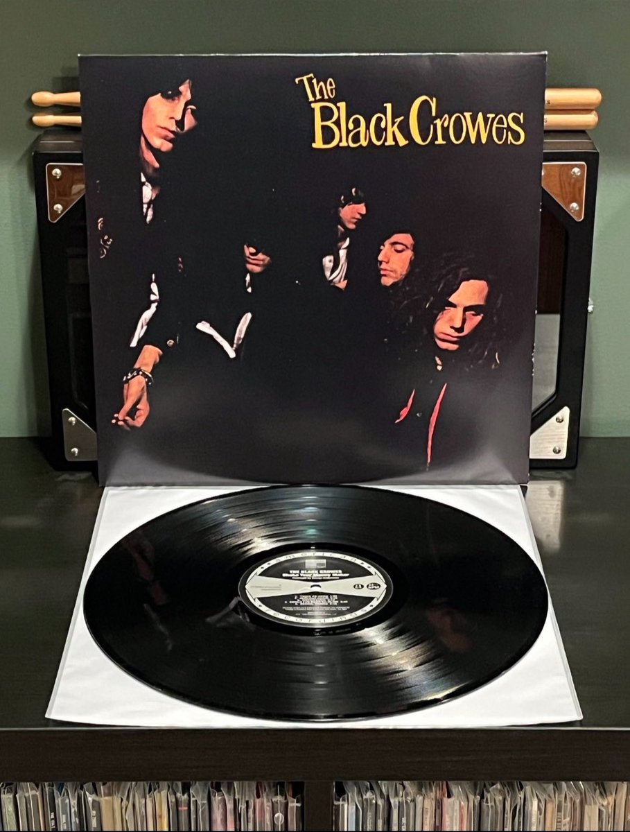 The Black Crowes - Shake Your Money Maker 
#NowPlaying