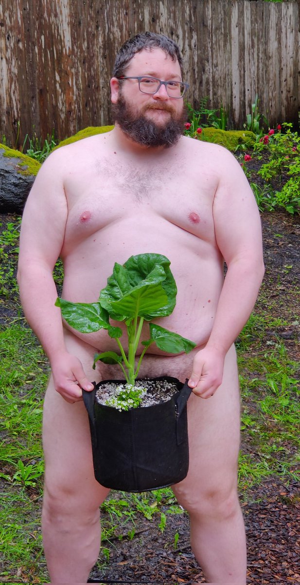 GayFatTired's tweet photo. It's my birthday and a very drizzly World Naked Gardening Day! Show me your patch you want me to fertilize. https://t.co/IQscUd4YSO