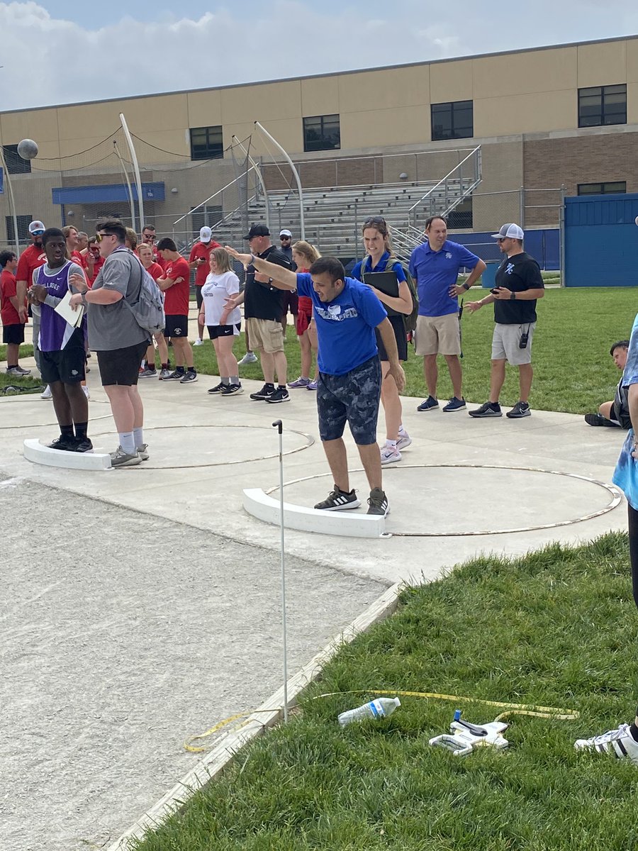 Great way to spend a Saturday…. @HoosierCConf Unified Track & Field Championship! #WeAreRoyals