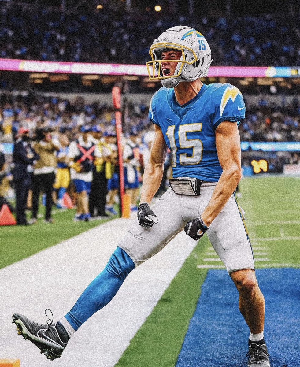 Ladd McConkey at Georgia 70.3% of snaps lined up outside 60 receptions 6 touchdowns 29.6% lined up in the slot 54 receptions 8 touchdown Versatile for the #Chargers