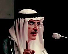 غاب عنا شاعرٌ عظيم 
فأسرفت الأحرف في البكاء 
والندب العميق بانقطاع قلمه،
لكن أعماله الراقية باقية للأبد . 

#بدر_بن_عبدالمحسن

نسأل الله له الرحمة والمغفرة 
وأن يسكنه فسيح جناته..

 إنا لله وإنا إليه راجعون.