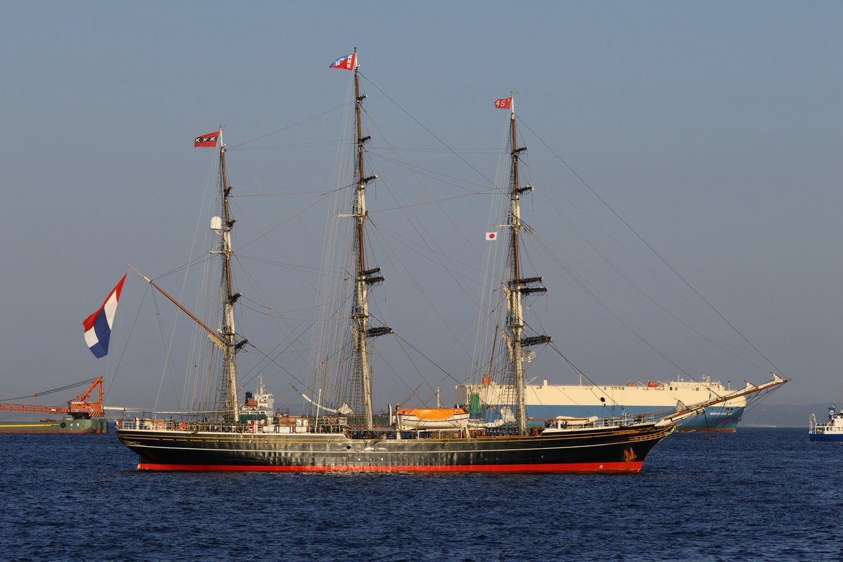 大黒海釣り公園で🇳🇱帆船「STAD AMSTERDAM」見てきました