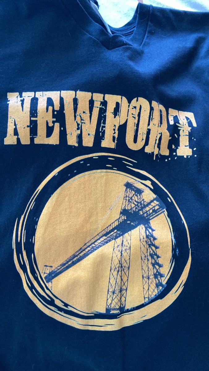 FannyIngabout's tweet image. Game day! Sun’s out, T-shirt’s ready, nerves are jangling. Ready for the semi final against @evrfc later. C’mon The ‘Port!! 🖤🧡 #EveryTimeRef