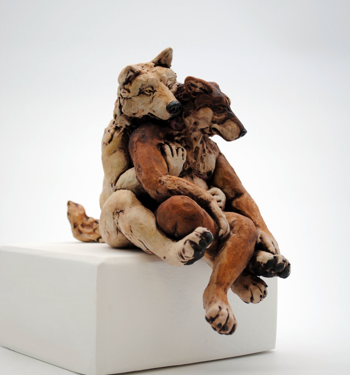 earthen_were's tweet image. &apos;Comfort&apos; 
⚧️❤️🐺
2024 
🔺02 red earthenware, underglaze