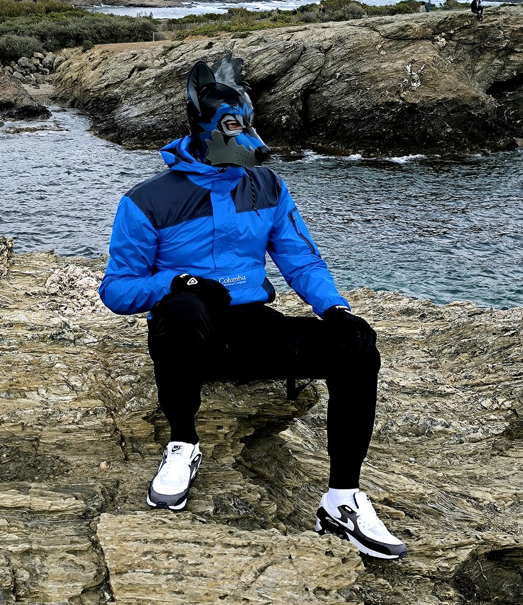 Hiro in HOLYDAY at sea !

Hood 🐺 : <a href="/forfunbangkok/">FORFUN</a>

#rubbergimp #rubberfur #rubber #rubber #latexcatsuit #latex #latexboy #latexgay #furryart #furryfriends #furry #bdsm #gayrubber #gaypup #gayboy