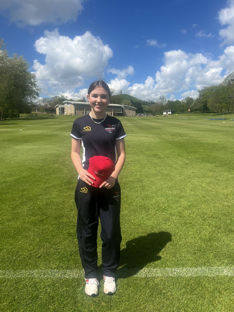 Congratulations Tilly @CarmarthenWands on making your Wales Under 13 debut @MillfieldPrep today. Have a great day and enjoy every minute of your cricketing journey 🏴󠁧󠁢󠁷󠁬󠁳󠁿