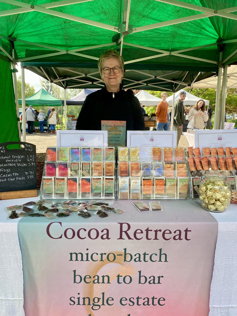 Sunday &amp; Bank Holiday Monday pop-up <a href="/PenshurstPlace/">Penshurst Place</a>. Come along to sample real chocolate made from real cocoa beans by a real chocolatemaker!
#beantobar #craftchocolate #BankHolidayWeekend #treat