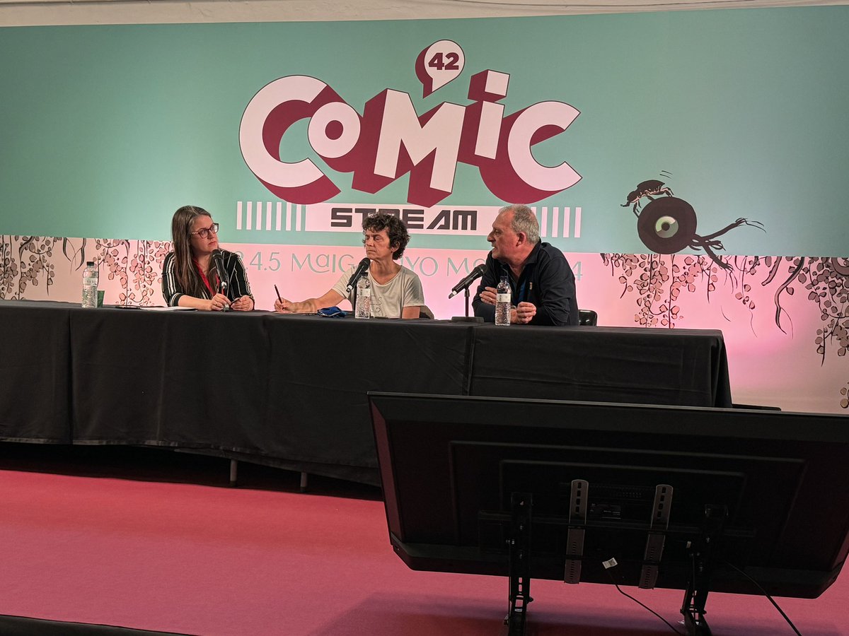 En su entrevista con @COMIC_bcn Stefano Casini destacó que de todos los países donde ha sido publicado nuestras ediciones son las únicas que incluyen material adicional y articulos con un contexto histórico sobre la obra.