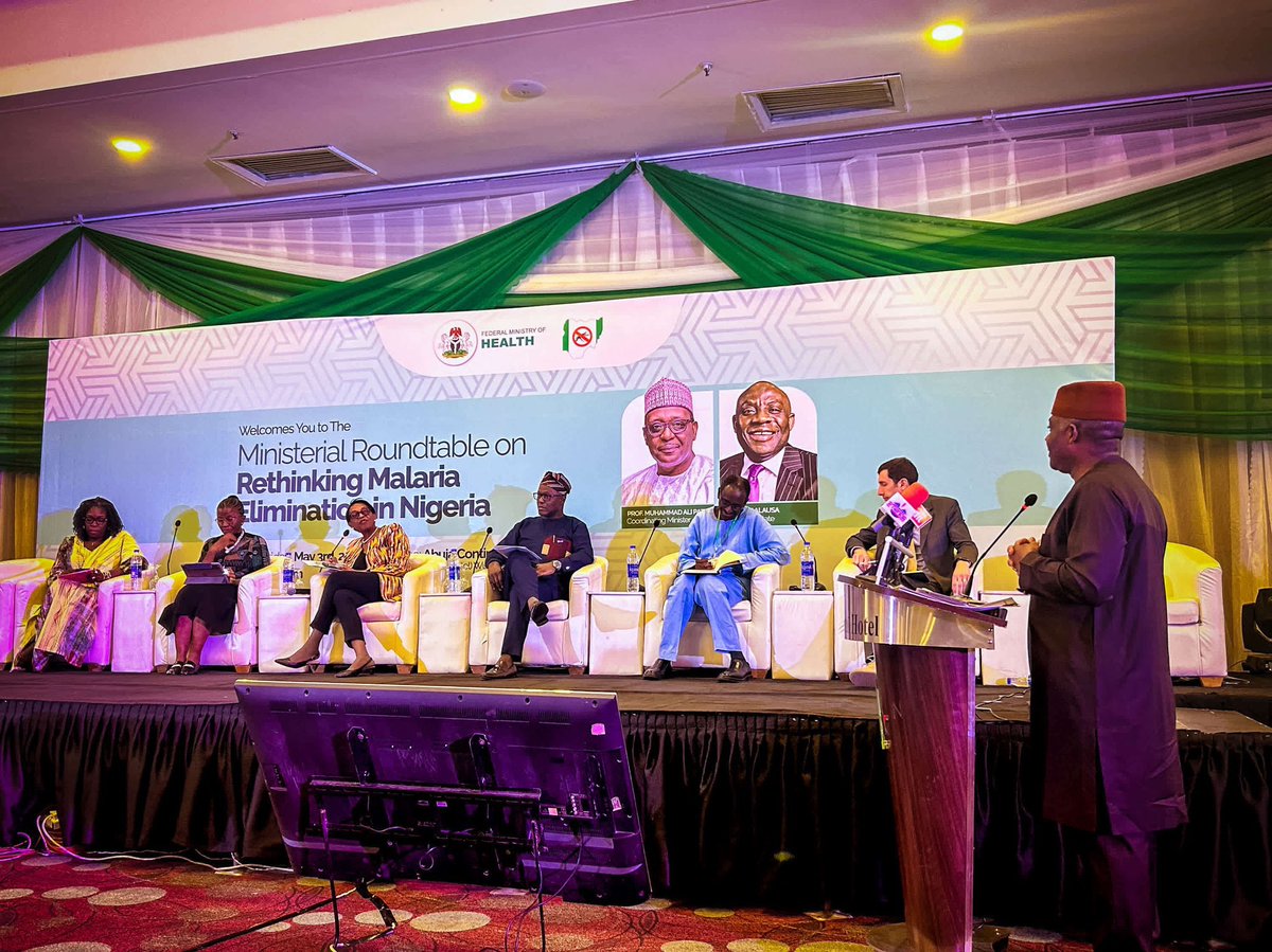 The @ALMA_2030 Youth Advisory Council West Africa Lead @ObetaOdinaka attends the Ministerial Roundtable on #RethinkingMalariaElimination a High level dialogue on accelerating Malaria Elimination in Nigeria met @JoyPhumaphi_ & high level officials. @Fmohnigeria @NigeriaGov