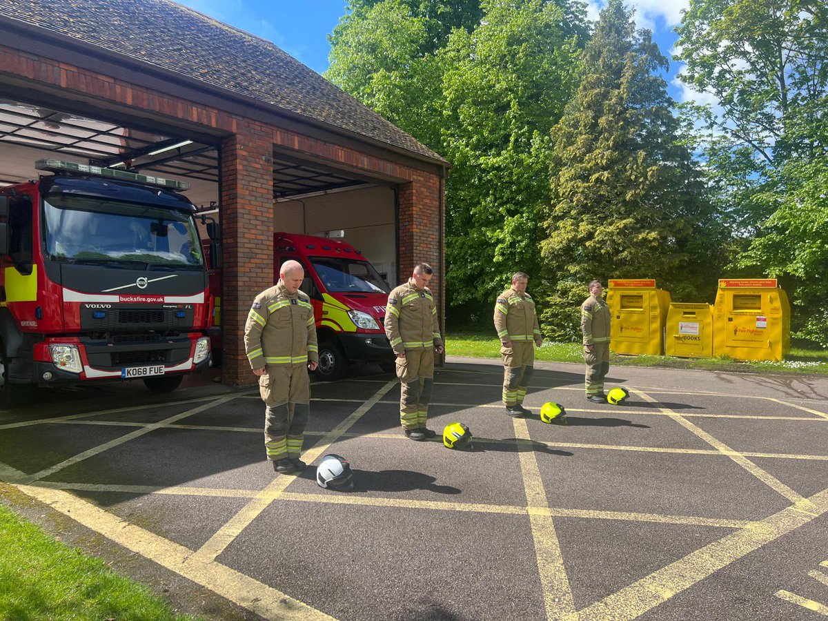 Firefighters across the region have today observed a minute silence to honour the sacrifice of firefighters who have lost their lives in the line of duty, acknowledging the courage and dedication of generations of firefighters. #FirefighterMemorialDay #Firefighters #Sacrifice