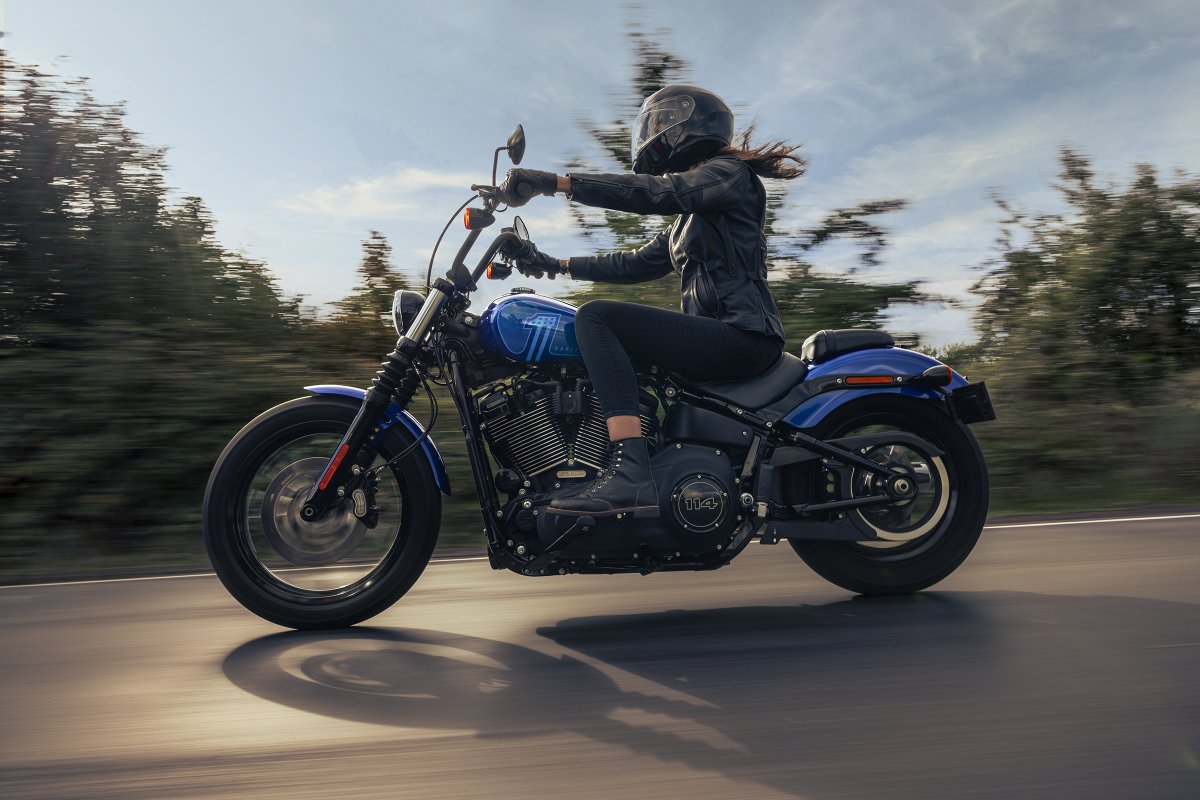 Yeah, she rides 🤙

#HarleyDavidson #UnitedWeRide #IFRD #InternationalFemaleRideDay