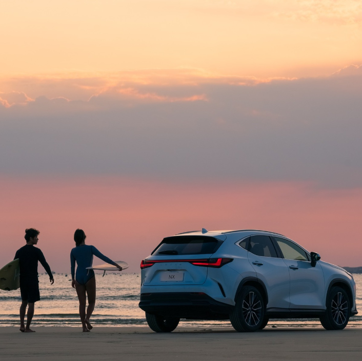 Surf's up 🌊

How are you spending the bank holiday? 

#LexusNX #Lexus #Bankholiday #ExperienceAmazing