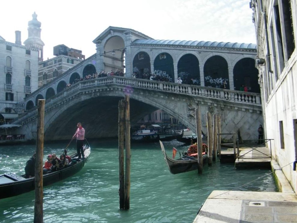 ☀️Jó pihenést! ☀️ Olasz Velence, Olaszország ✌️☮️ I Declare World Peace! 🌹 #IDWP #Italy #Venezia #Venice 📸én