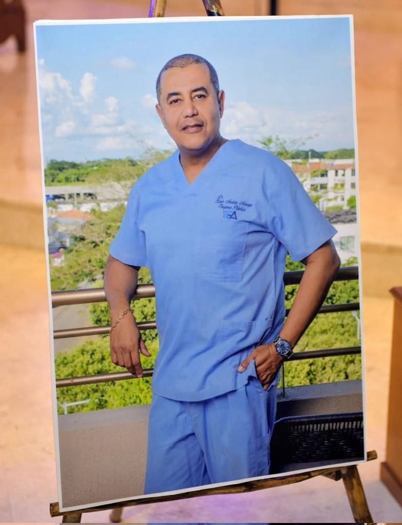 En nombre de la familia del doctor Arrieta, vilmente asesinado en Filipinas por el español Daniel Sancho, hagamos tendencia este clamor:
#Justiciaparaedwinarrieta 

RT copia y pega