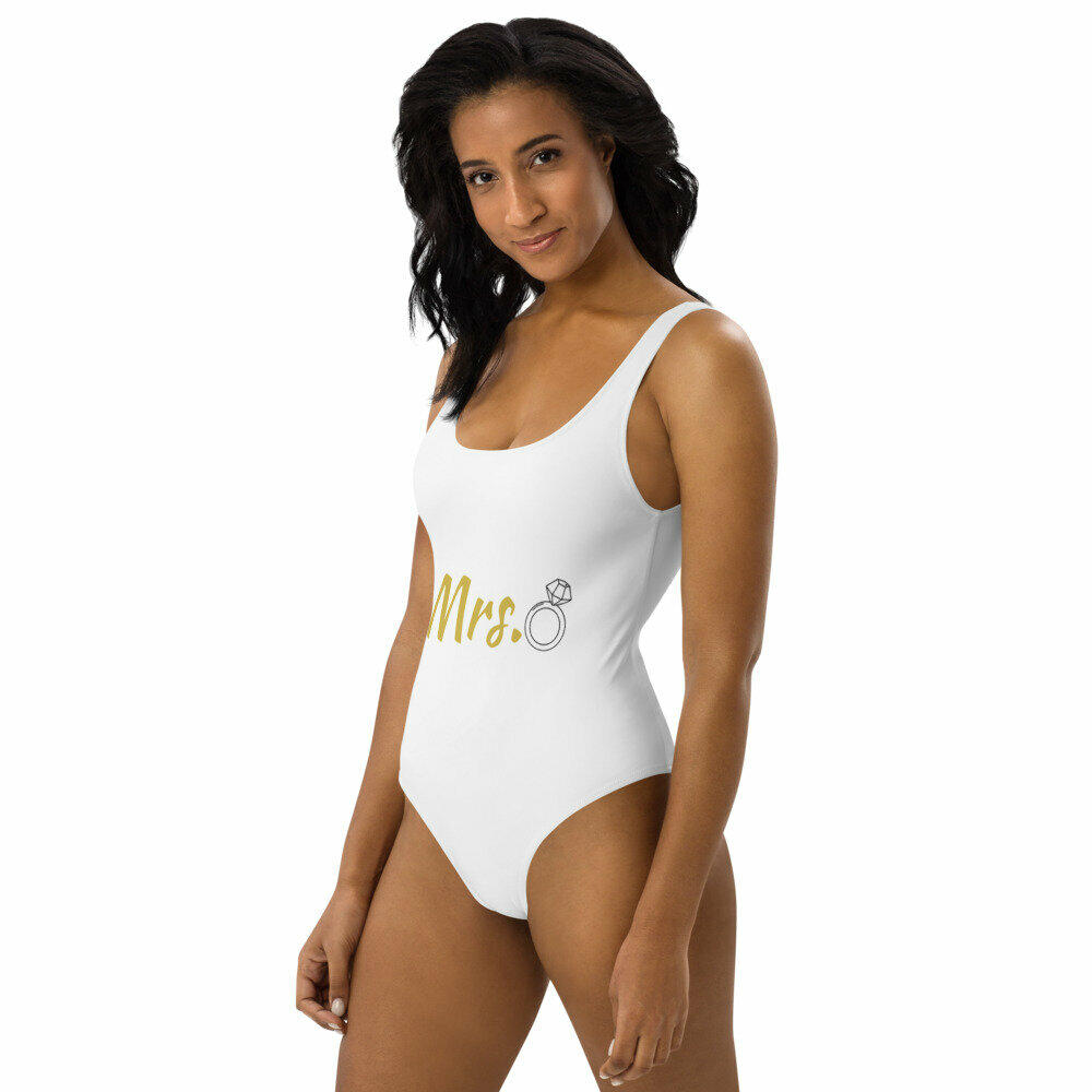 Wow picks! Mrs. One-Piece Swimsuit at $39.00 at lonniechavoncomforts.com/319apparel/p/m… Choose your wows. 💎 #blackownedbusiness #trendy