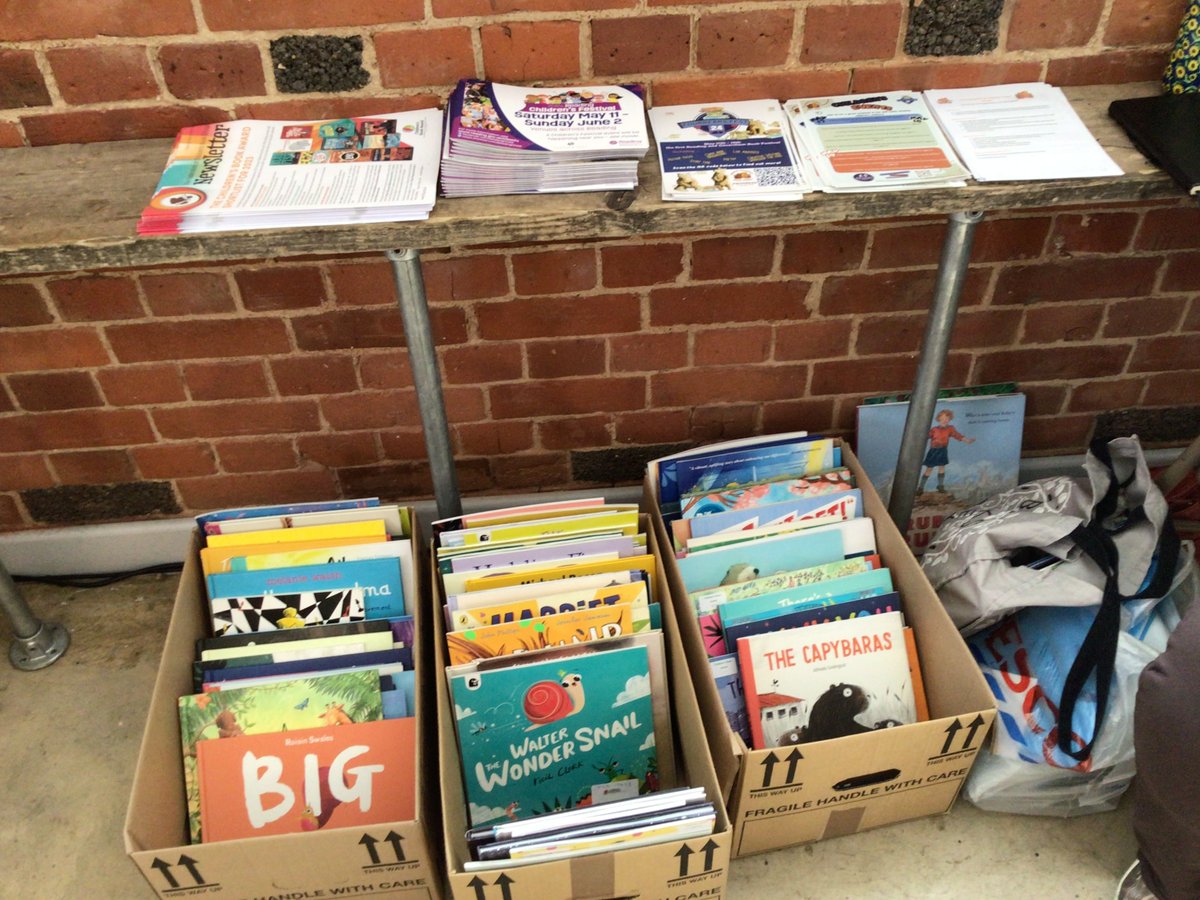 Such a joyful morning spent selling ex-CBA-testing books at @ReadingRep to coincide with their regular Teddy Bear Storytelling Sessions. Thank you to everyone who came to talk to us & to our hosts at Reading Rep. Bringing children & books together while listening to songs & music