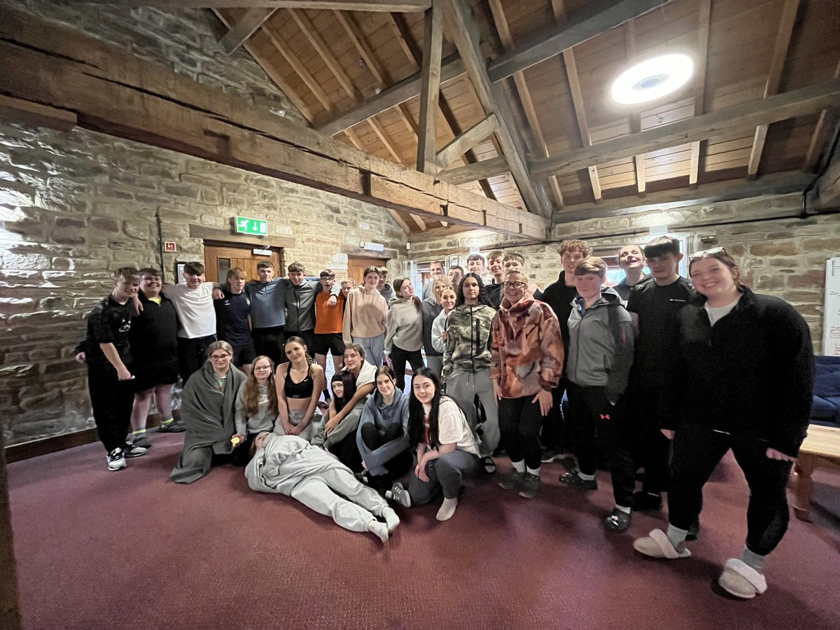 PATCarletonHigh's tweet image. Mrs Shariff dropped by to @HerdFarm to visit the Year 11 students currently revising. The students showed the work they have been doing and even did a spot of baby sitting for her. #Classof2024 #Excellence #DedicatedStudents