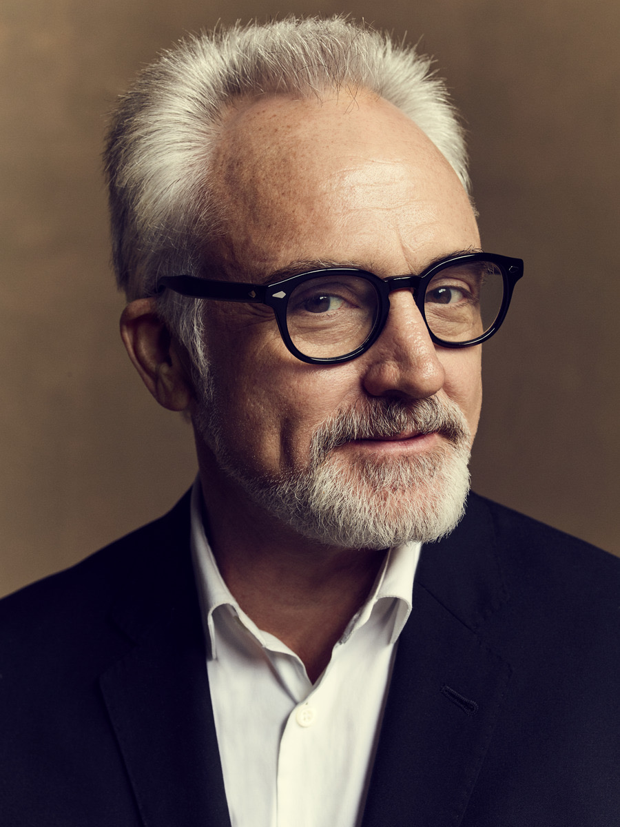 Hugely looking forward to being in conversation with @BradleyWhitford at the FT Festival at the Kennedy Center today - one of Hollywood's finest.