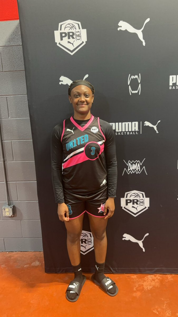 Asia Patin, talented 5'7' point guard from Southern Lab & Louisiana United 2026 Price! 🔹 Incredible ball pressure, consistently disrupting the opposition 🔹 Masterful at driving and kicking, setting up teammates for success 🔹 Garnering attention with offers from Southeastern…