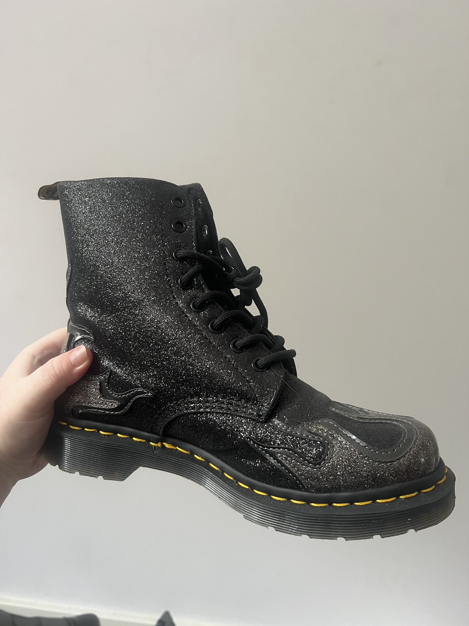 Dr martens flame glitter hot sale