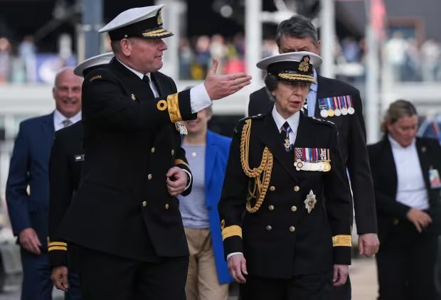 HRH Princess Anne, Commodore-in-Chief of the Pacific Fleet 🇨🇦

#PrincessAnne #PrincessRoyal