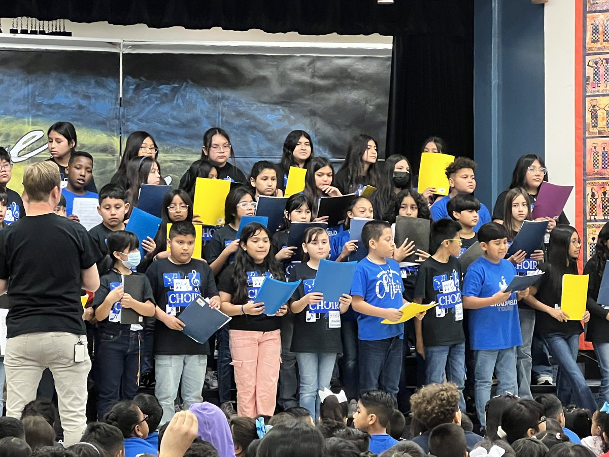 Bradfield’s mother’s day program showcased the talent we have all around our school ❤️ youtu.be/awo78OnHeME?si… via @YouTube @BES_Cowboys