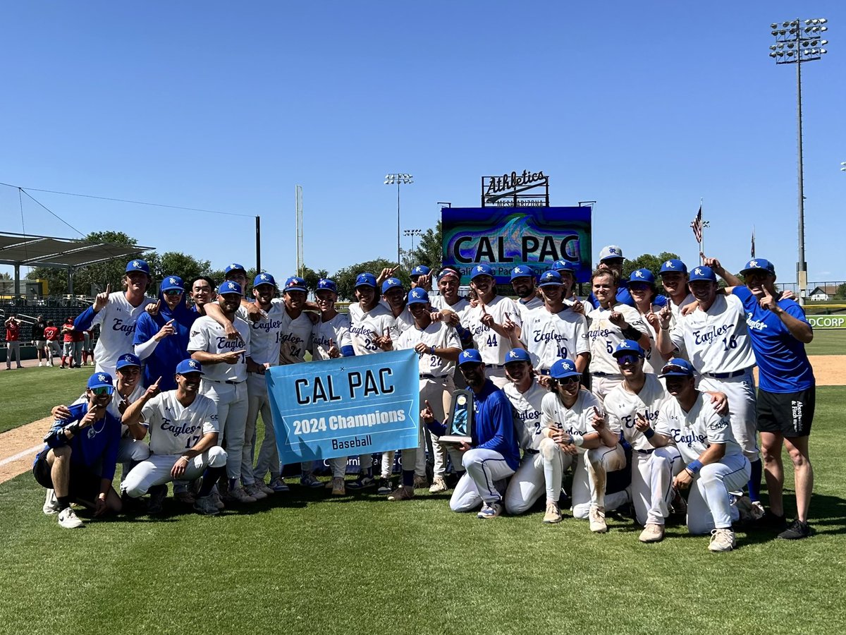 Alumni update -

Former CAA player @Jesse_JK12 and Miles Murphy played big roles in @erau_eagles winning the CAL PAC championship! 

Murphy was an everyday player that hit .318 with 14 doubles.  Kaphing logged 55.2 innings with a 6- 2 record.  

Way to go fellas!!