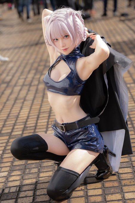 Twitterのコスプレ画像32