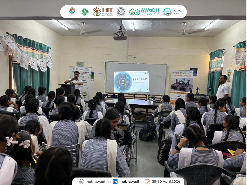 @iitropar , @PSCST_GoP, @PunjabGovtIndia, Ministry of Environment, Forests & Climate Change, Govt. of India, and Terafac Technologies Pvt. Ltd. conducted 𝐓𝐡𝐞 𝐄𝐧𝐯𝐢𝐫𝐨𝐧𝐦𝐞𝐧𝐭 𝐄𝐝𝐮𝐜𝐚𝐭𝐢𝐨𝐧 𝐏𝐫𝐨𝐠𝐫𝐚𝐦 at GSSS Rupnagar
@moefcc @susangeorgek @CMOPb @JKAroraEDPSCST