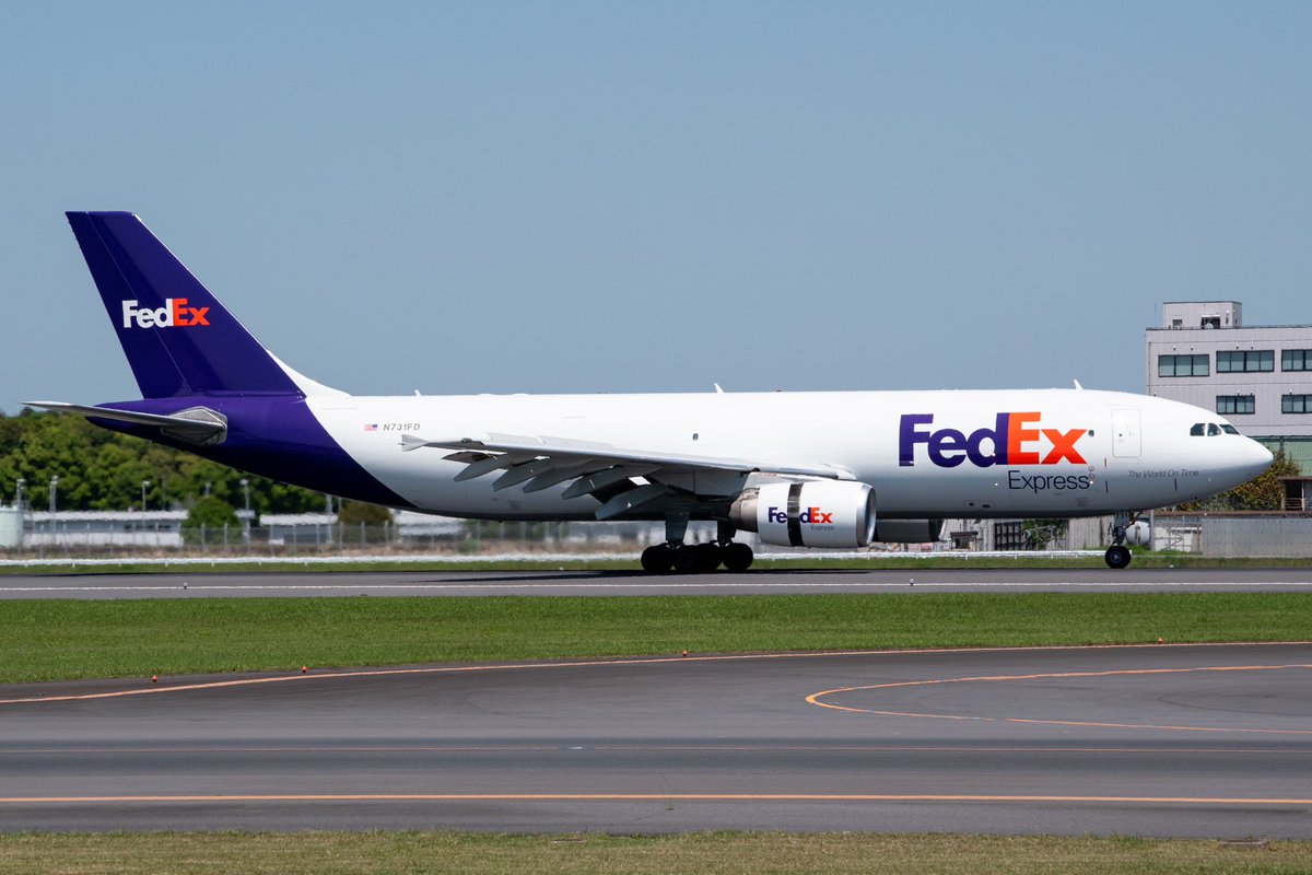 FedExのA300ようやくゲット( *˙ω˙*)و ｸﾞｯ!

FedEx／FDX／FX
Airbus300B4-605R(F)
N731FD
NaritaAirport／NRT／RJAA