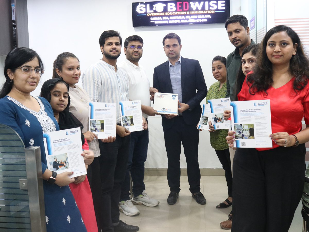 Our sincerest gratitude to Lalit Madam, Business Development Manager, University of Niagara falls, Canada , for gracing our Prashant Vihar  Branch on 04th  May 2024.  

#studyabroad #study #profileevaluation #educationabroad #StudyinCanada #GlobalEducation #Globedwise