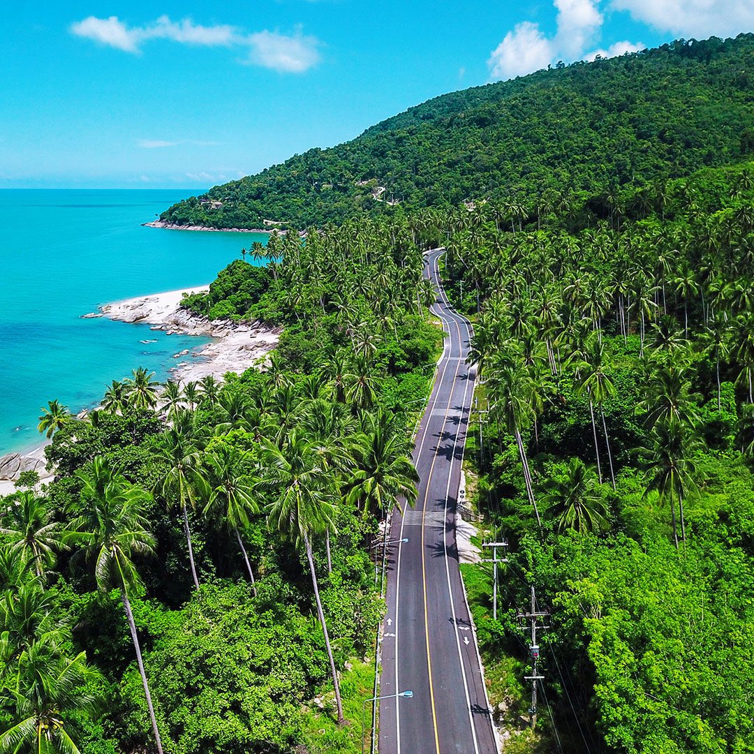 btrsichon's tweet photo. Let the colours of paradise paint your new luxury lifestyle. Banyan Tree Residences Sichon is nestled on a pure white sandy beach, between the turquoise seas and emerald green hills.
.
Sichon is a multi-hued hidden gem.
.
Register your interest now.
https://t.co/hwcdYl6pN2 https://t.co/fdaWIfor1k