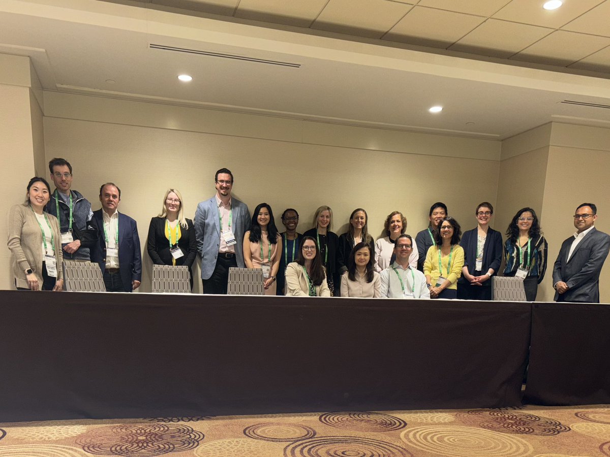 🔬#ASPN24 Research Committee Family Photo! #PAS2024