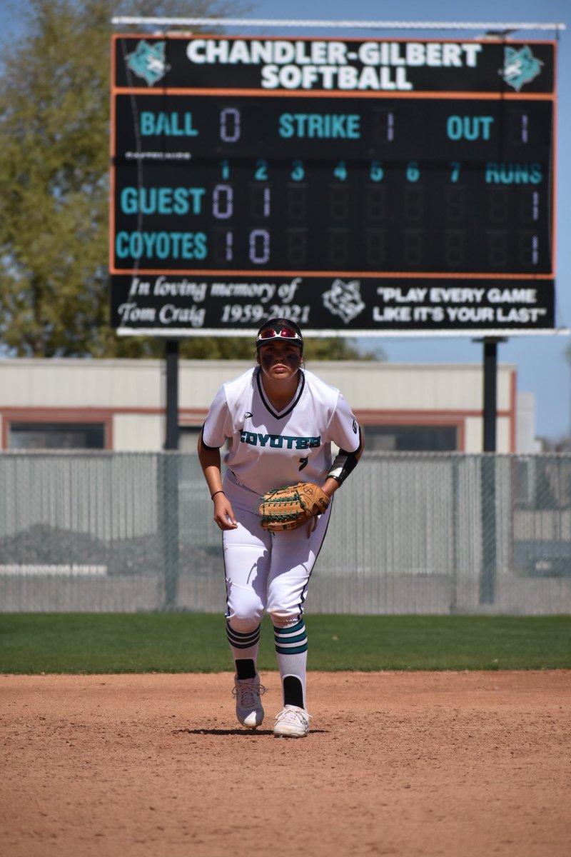 Our last sophomore is Alyssa Figueroa, from Phoenix, Arizona. Alyssa has been a huge part of our infield for the last 2 seasons. We cannot thank you for the impact you’ve made on this program. But we aren’t done yet!! 😤 #onthehunt🤫