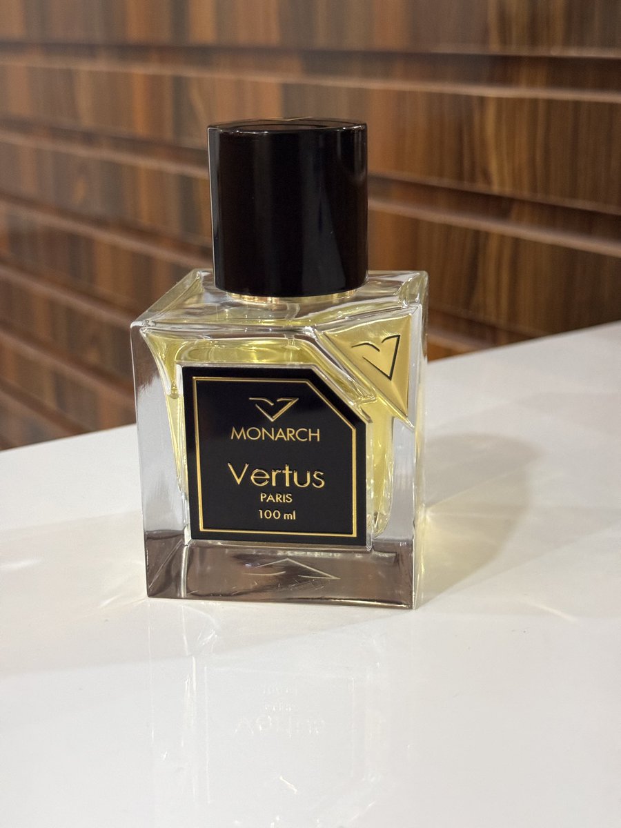 #SOTD

MONARCH by Vertus.

Too hot stay fresh.
