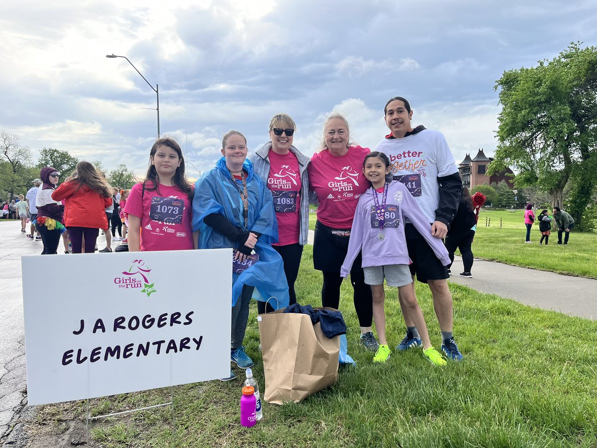 Pattie Mansur (@mansurpl) on Twitter photo Clouds won't dim our spirits today at <a href="/GOTRKC/">Girls on the Run Serving Greater Kansas City</a> 5K at Swope Park! <a href="/KCPS_Rogers/">KCPS Rogers</a> <a href="/KCPS_King/">KCPS King</a> <a href="/KCPS_Gladstone/">KCPS Gladstone</a>! Shining stars! Clouds won't dim our spirits today at <a href="/GOTRKC/">Girls on the Run Serving Greater Kansas City</a> 5K at Swope Park! <a href="/KCPS_Rogers/">KCPS Rogers</a> <a href="/KCPS_King/">KCPS King</a> <a href="/KCPS_Gladstone/">KCPS Gladstone</a>! Shining stars!