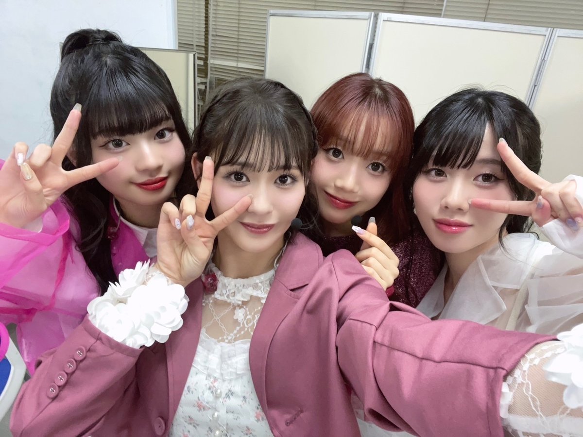 🫧 : #今日のミーアイ

20240504 
@ #ライブ・エール 2024🕊️

#RINON #RAN #KEIKO #AYANE
＿＿＿＿＿＿＿＿＿＿＿＿＿＿＿

'Click'
🔗 youtu.be/G-LdNMa99oQ

#오늘의미아이 #君の声が聴きたい
#ME_I_MIRAI #ME_I_Click
#ME_I #ミーアイ #미아이