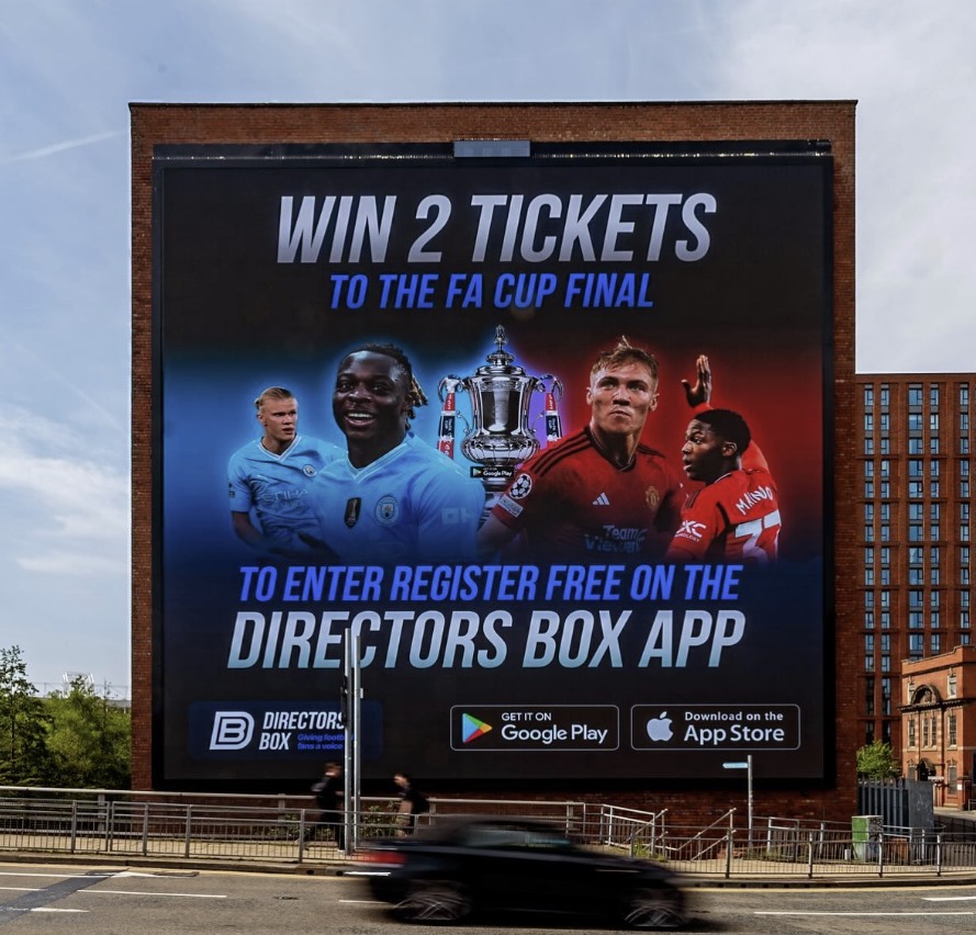 Great location in Manchester for the Directors Box giveaway. Simply download (onelink.to/tf8udg) and register for the app and have a chance of winning 2 FA Cup Final tickets.  
#manutd #manutdfans #mancity #mancityfc #facupfinal #wembley #mcfc #mufc @elonexoutdoor