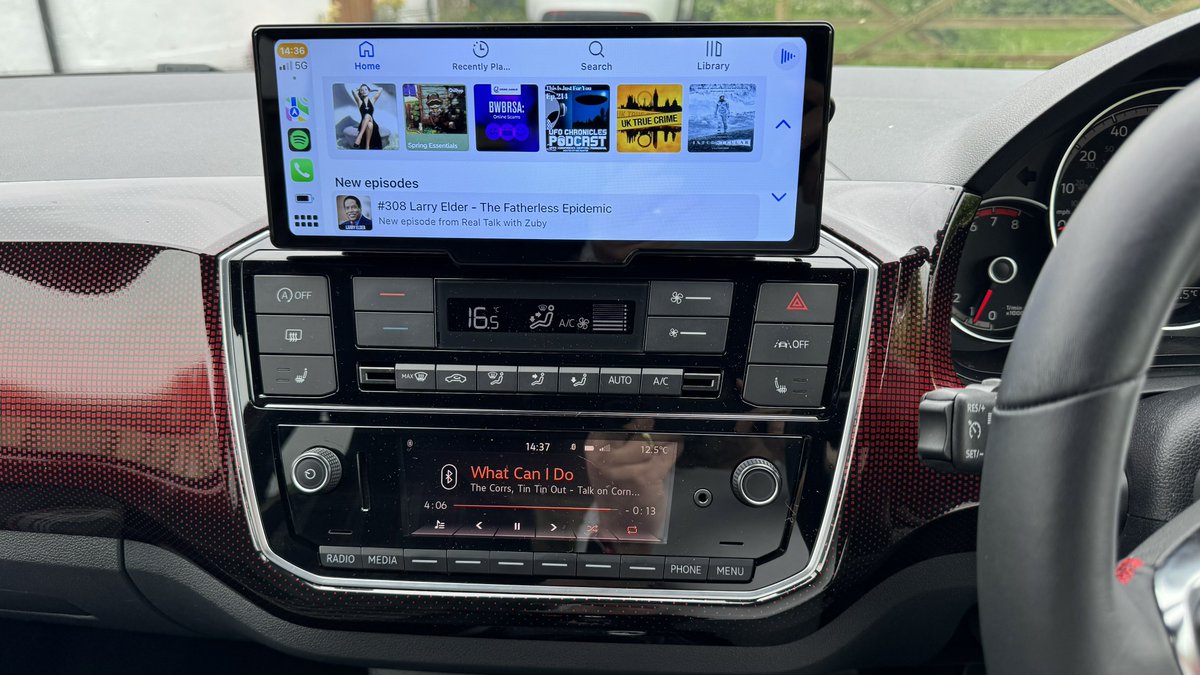 I just fitted this CarPlay screen to the little baby VW. Works a treat! For a man with almost zero DIY skills, I’m quite proud of this 😄