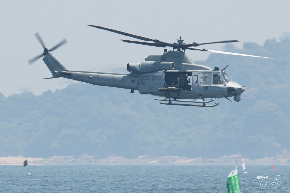 MAGTF Demo
AH-1Z&UH-1Y
海面を這うように自船に向かってくる最高の体験でした